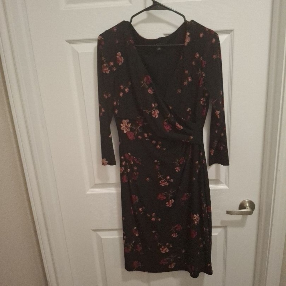 LAUREN RALPH LAUREN Size 8 Black Floral Long Sleeve V-Neck Wrap Ruched Dress